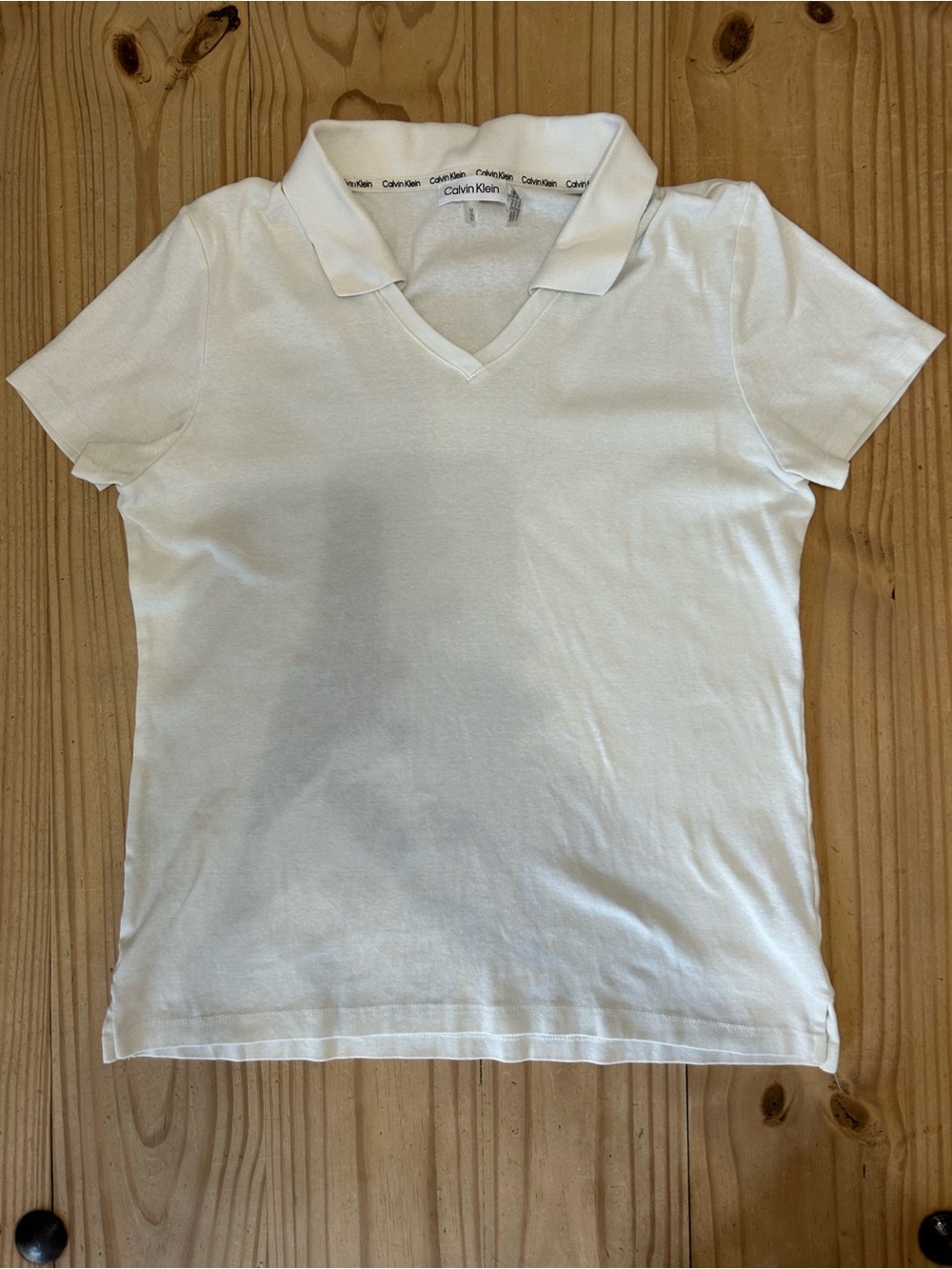 Calvin Klein Women’s White Short Sleeve Polo V-Neck Shirt